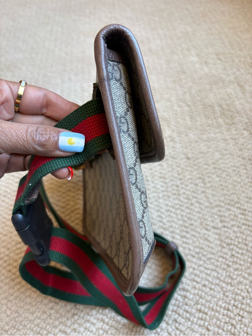 Gucci Beige GG Supreme Canvas Belt Bag with Green-Red Web Strap - Picture 7 of 9